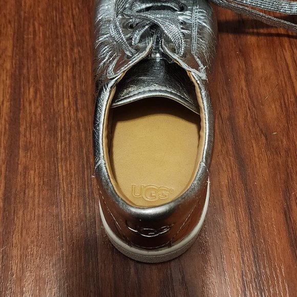 Womens UGG Metallic Milo shoes - Picture 2 of 5